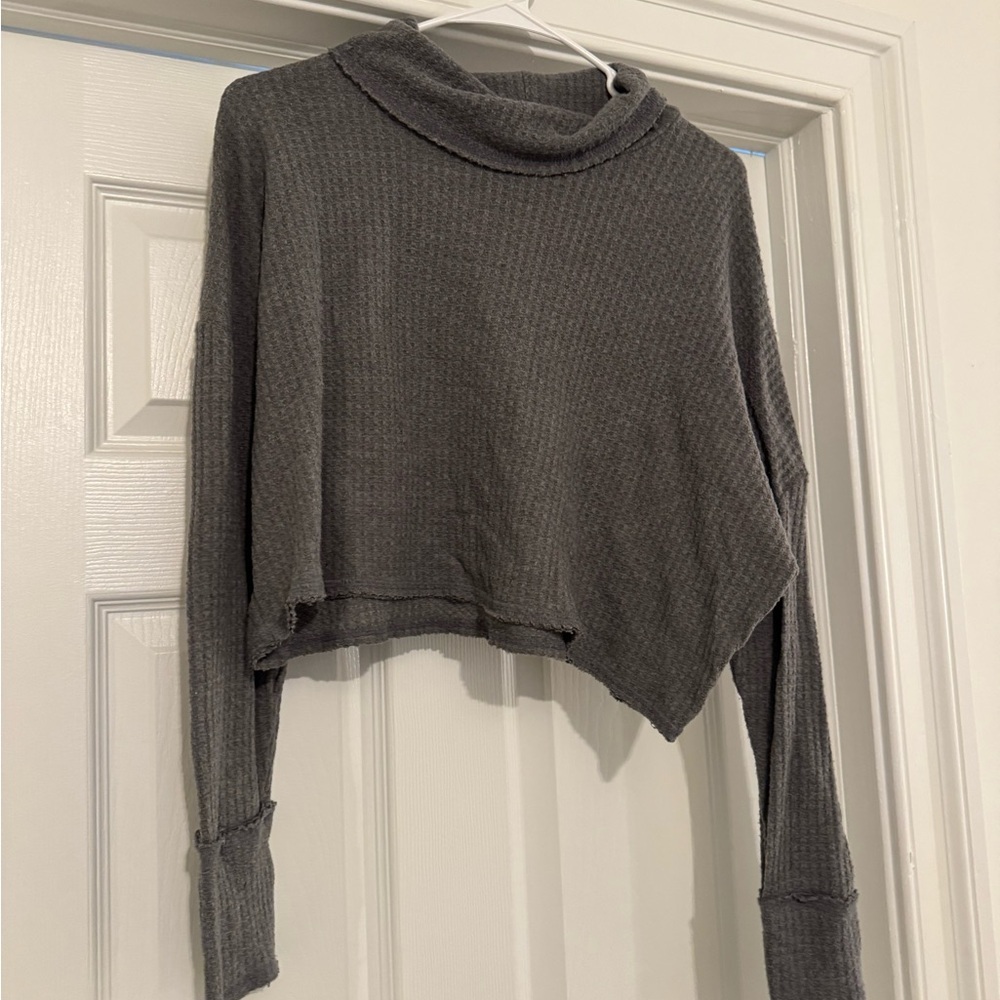 Wild FAble Heather Gray Knit Sweater